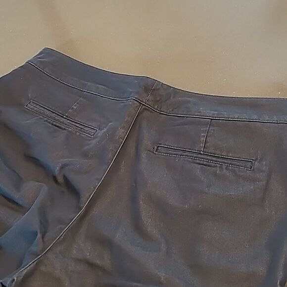 Dockers sz 12 denim shorts - Picture 3 of 5